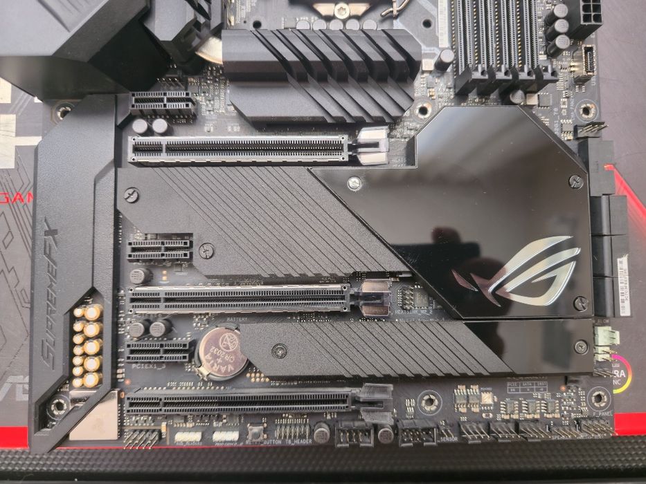 Комплект ASUS ROG Maximus XII Hero (Wi-Fi) + Intel Core i7-10700K (LGA1200)