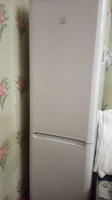 Индезит холодильник
