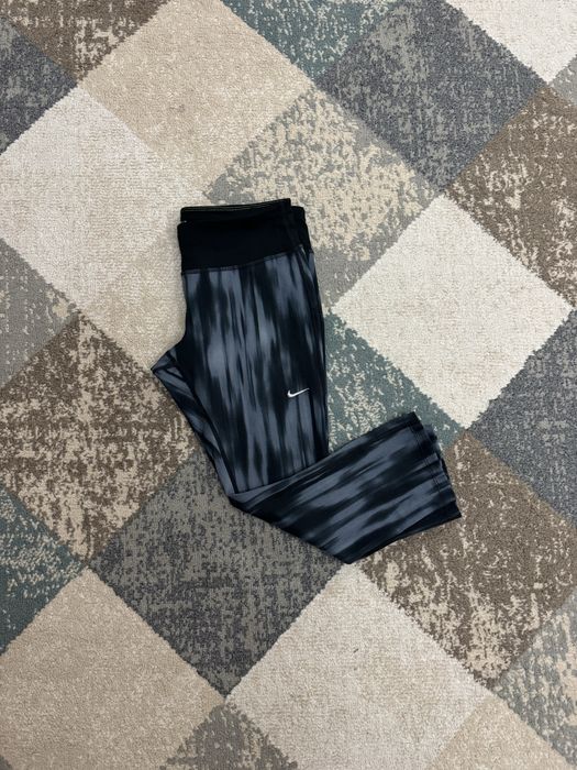 Дамски клин Nike 7/8