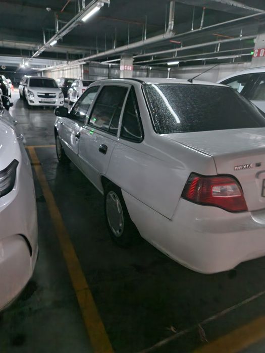 Nexia 2 1.6 Sotiladi !!!