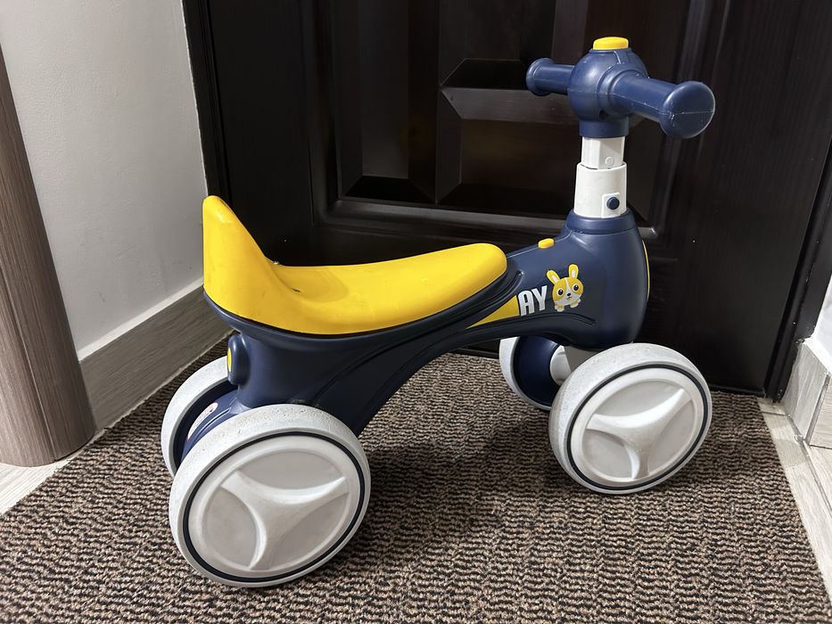 Bicicleta fara pedale pentru copii mici 1-3 ani, cu 4 roti, 211AY bleumarin