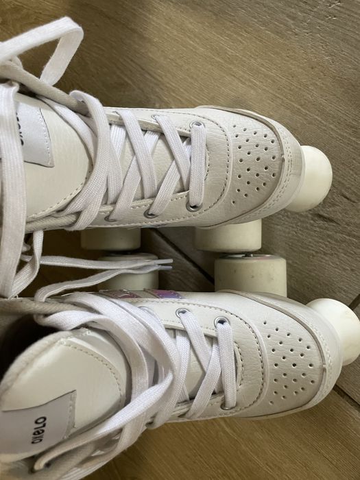 Ролеви кънки