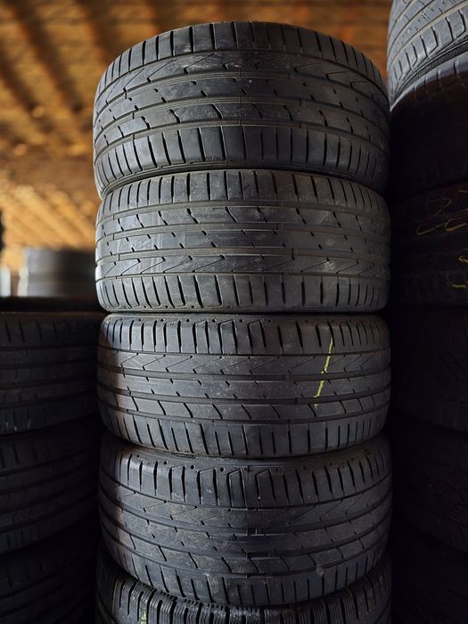 4x 225/40/18 VARA HANKOOK Stare impecabila