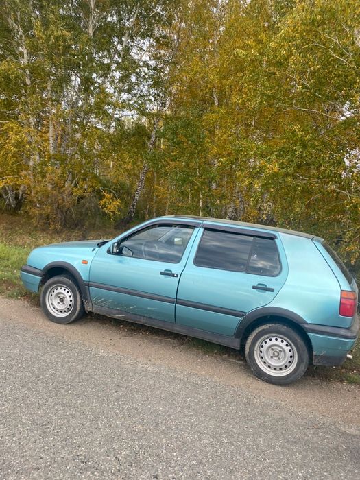 Продам машину , коробка автомат