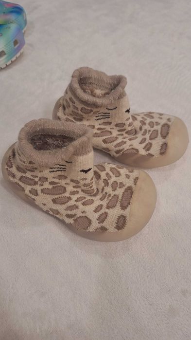 Лот бебешки обувчици - 20лв.