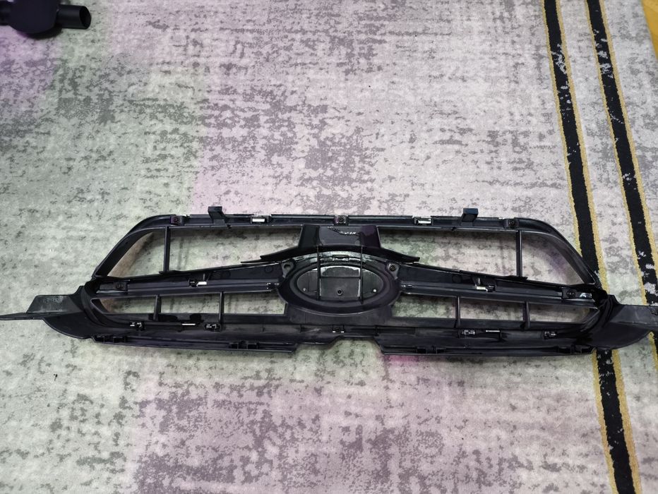 Решетка Субару легаси