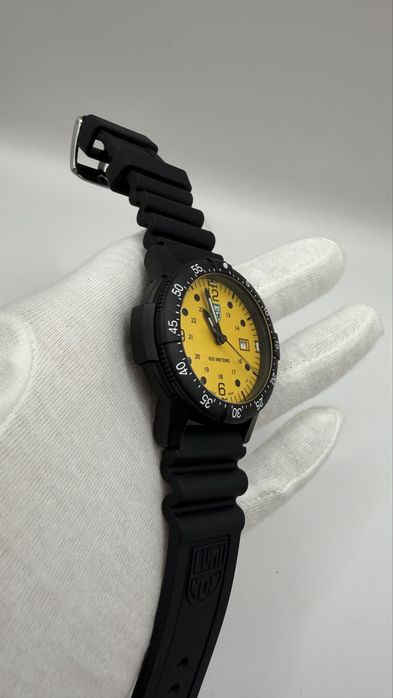 Luminox Sea Bass CARBONOX X2.2005