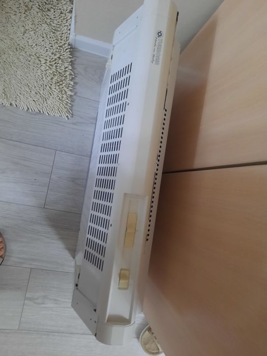 Продам вытяжку в рабочем состоянии.