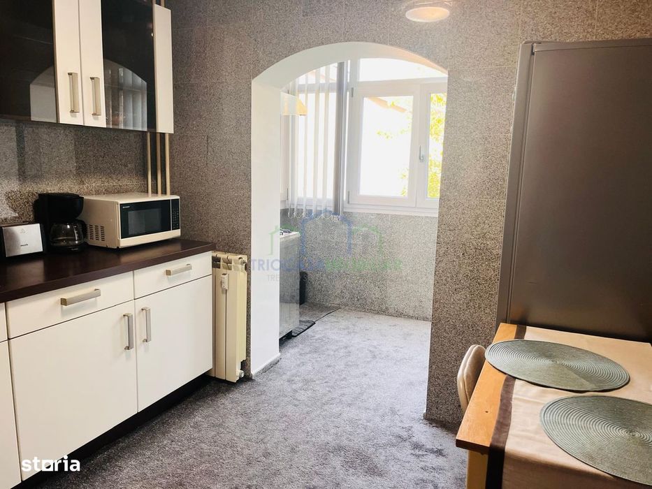 Apartament primitor 2 camere, George Enescu - zona Liceul Energetic