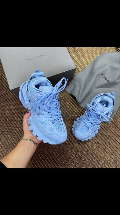 Баленсиага!Дамски маратонки