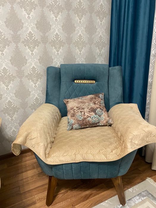 Продам диван, в хорошем состоянии