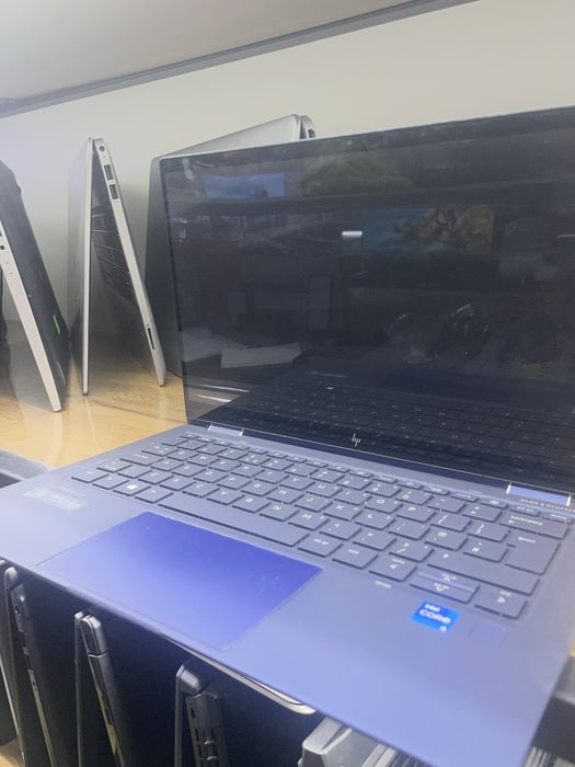 Hp Elitebook  blue dragonfly