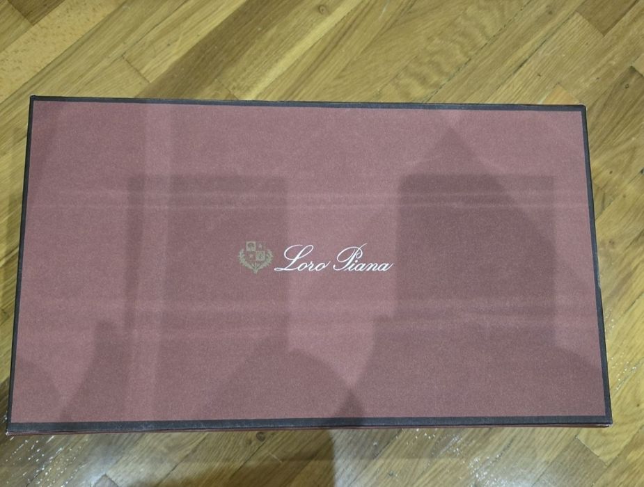 Продаётся мужская обувь от Lora Piana