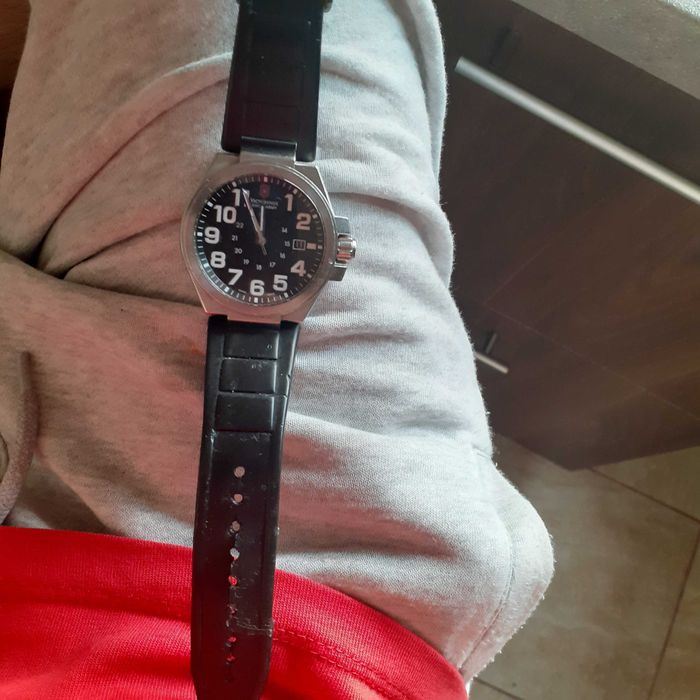 Ceas Victorinox Swiss Army Convoy 241162 - MecCeas Victorinox Swiss Army Convoy 241162 Originalanism Quartz - Curea defectă