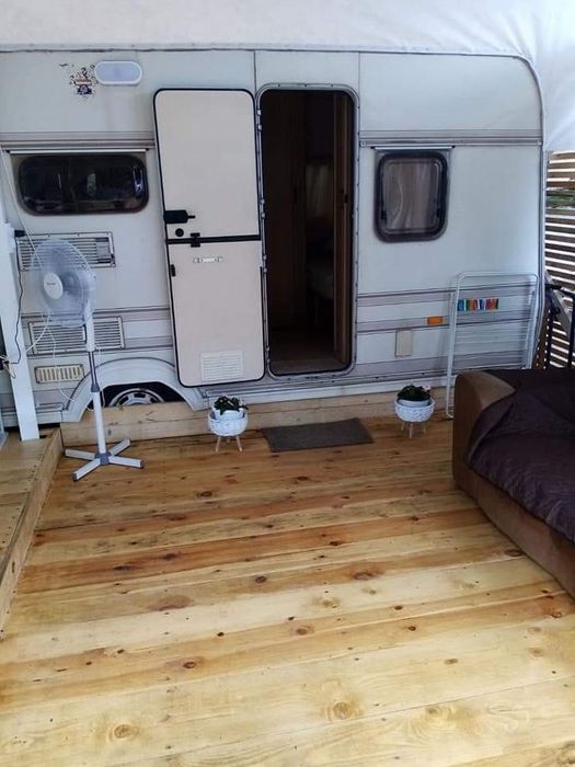 Каравана ,, sunrise,, на къмпинг Каваци