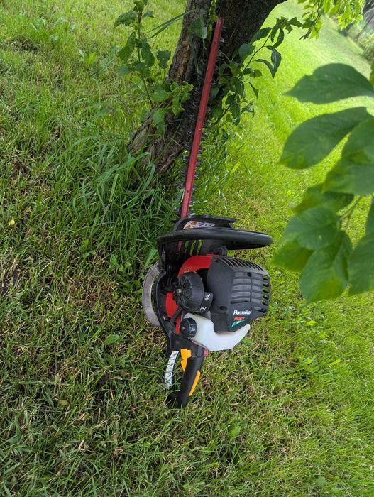 Trimmer ,  moto foarfeca pentru gard viu  Homelite- germany