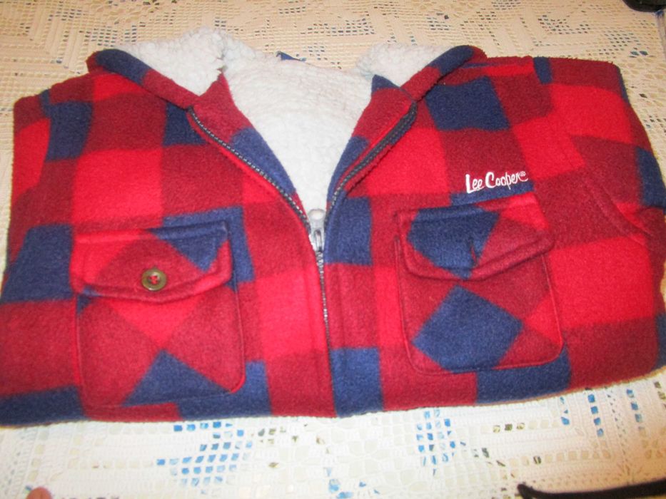 дебело Яке тип риза