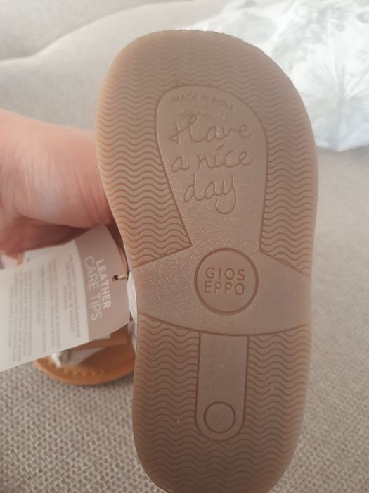 Sandale piele Gioseppo fetite marimea 25