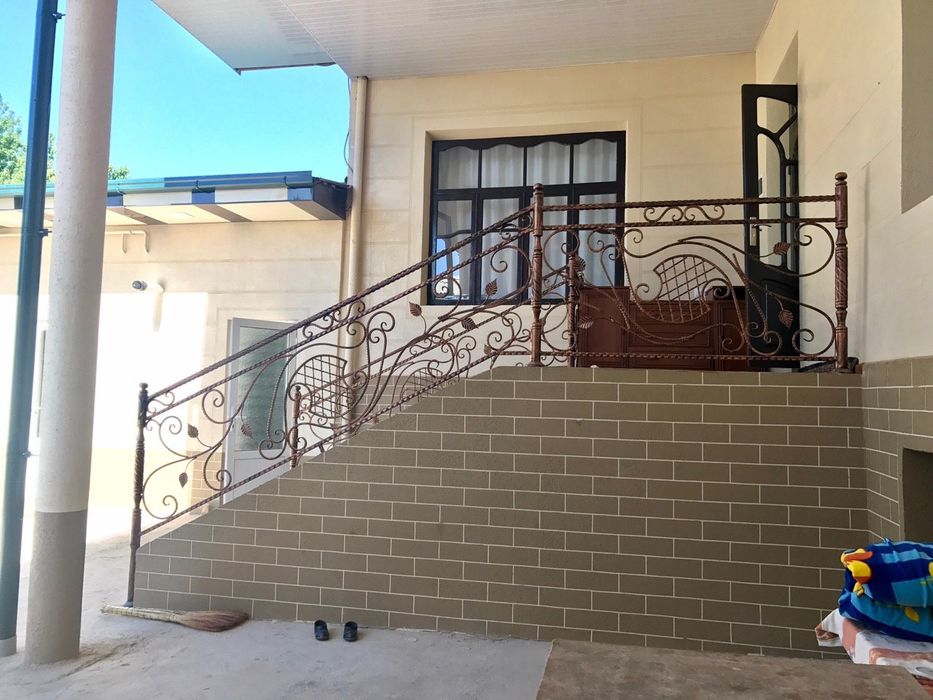 Uchaska sotiladi 74.000$