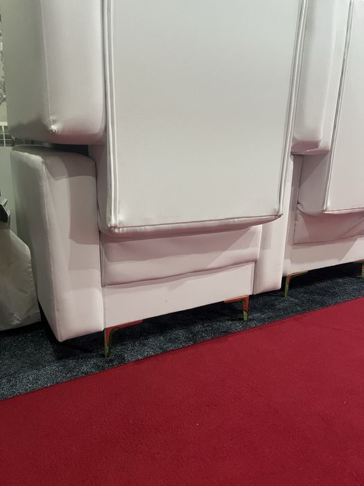 Аренда кресло диван лед екран конфети пушка красни доржка аюмин ферма