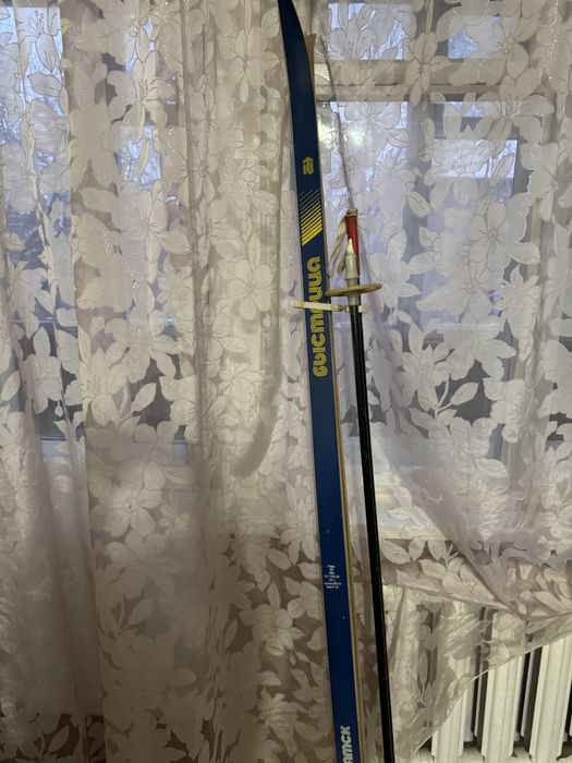 Продам лыжи беговые