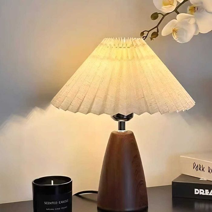 Продам светильник новый