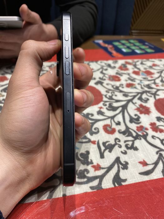 Айфон  16 про 128 гб