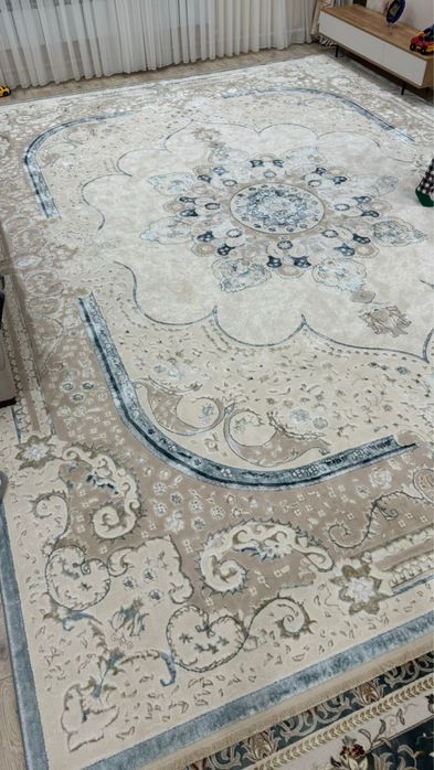 Продаю ковры отличного качество срочно