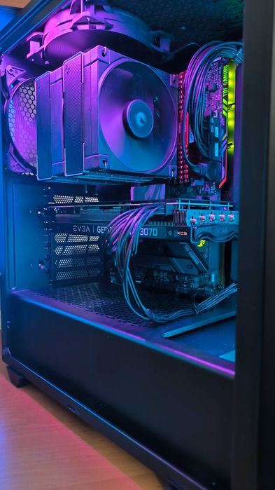 PC Gaming  RTX 3070 EVGA | i7 9700KF | 32GB RAM | Piese NOI