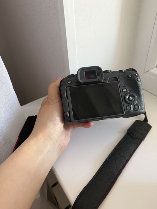 Продам фотоаппарат Canon
