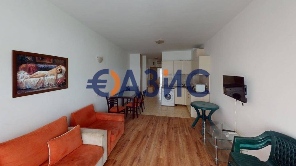 Продава се Двустаен апартамент в к.к. Слънчев бряг - 74 кв.м за 933 €/кв.м - Снимка #1