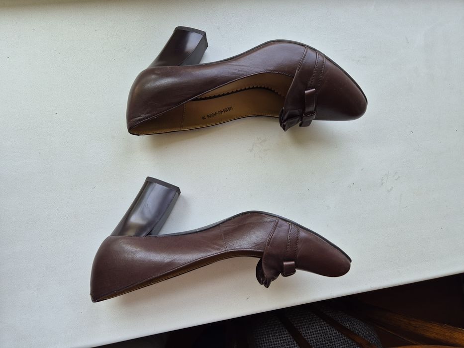 Обувь из чистой кожи