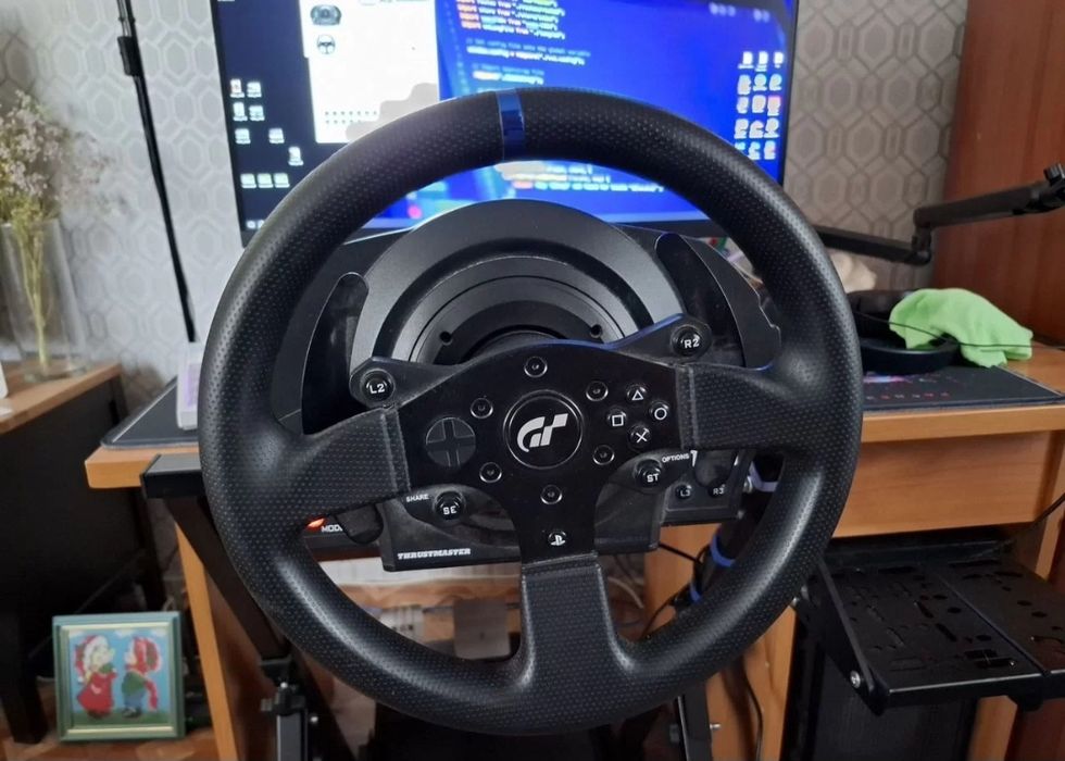 Руль thrustmaster t300rs gt
