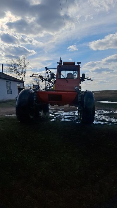Самаходный опрыскивател туман