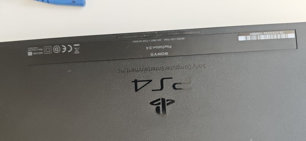 PlayStation 4 FAT  500GB – Пълно обслужване + 2 джойстика