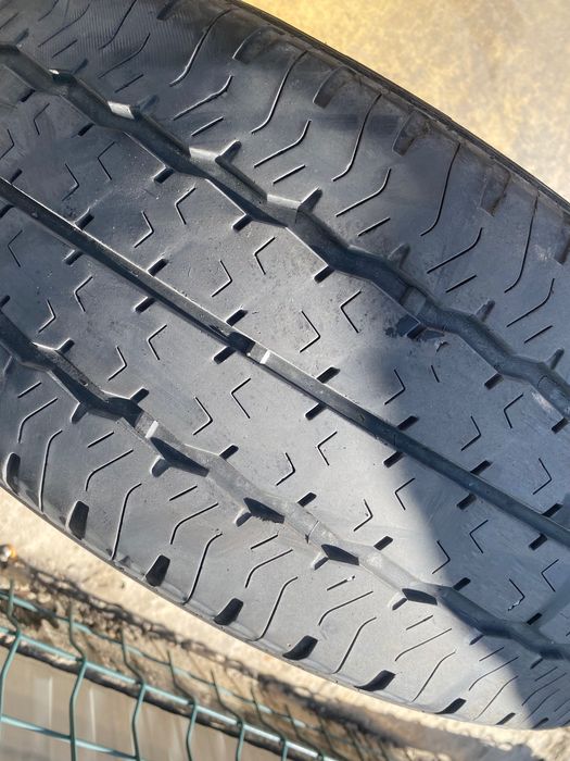 KUTOGREEN 235/65 R16C два броя гума