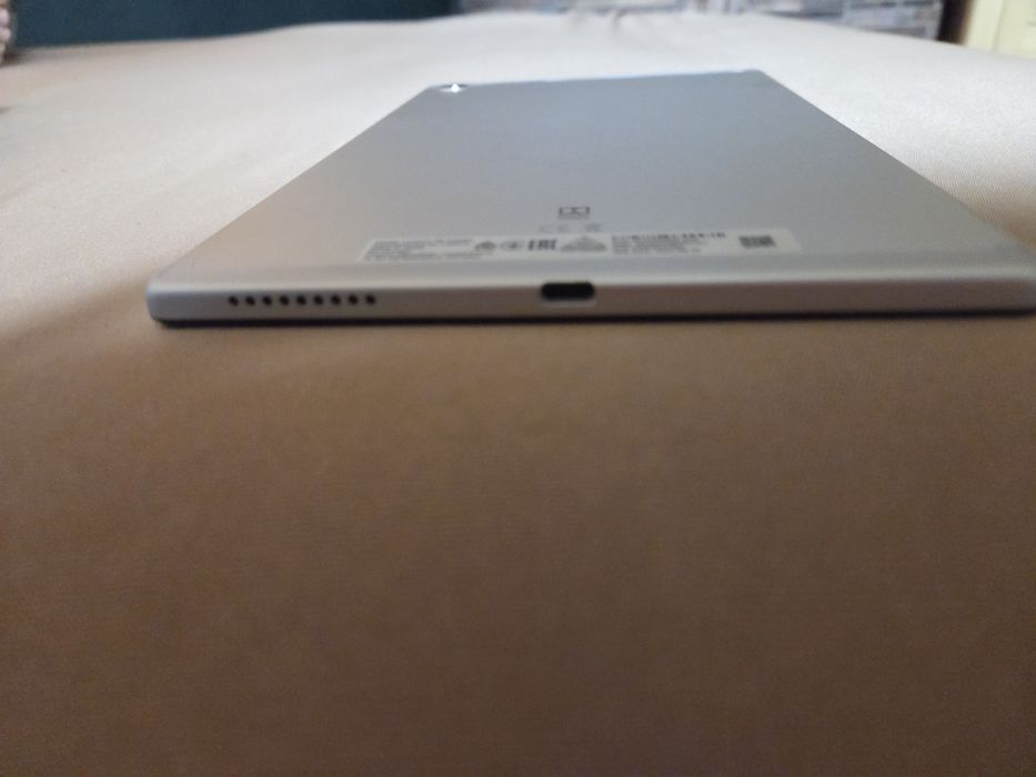Таблет Lenovo tab M10 HD
