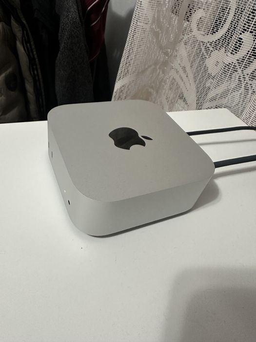 Mac mini m4 10 CPU 10 GPU 512 gb 16 gb ram