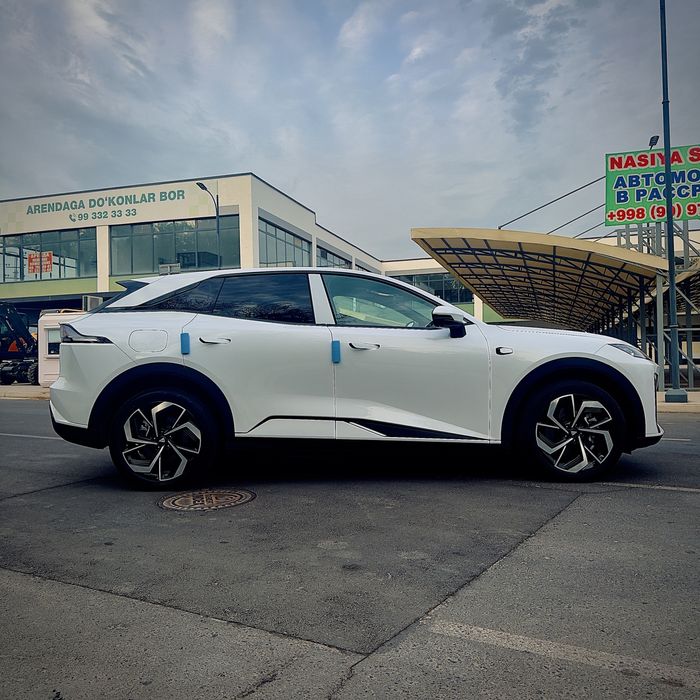 Changan Deepal S07 (215max)