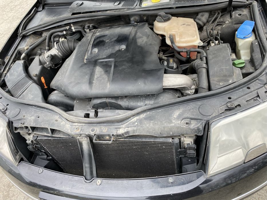 Продава се само на части Skoda Superb 2.5 TDI автомат !