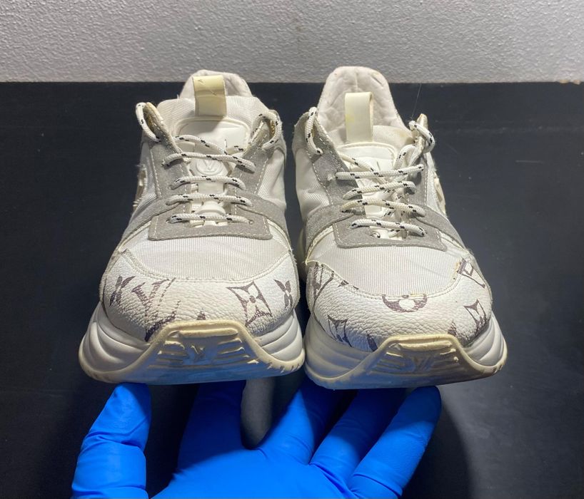 Adidasi Louis Vuitton beige gold monogram denim run 55 sneakers, Nr 36