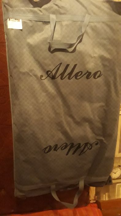 Костюм . 10000 тенге .