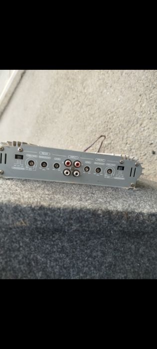 Сабвуфер. В рабочем состоянии.