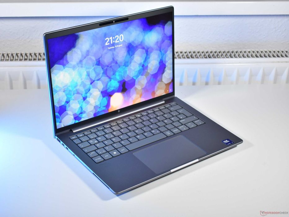 Laptop HP ZBook 8 G1i Workstation 14-inch 2.5K 120Hz Intel Ultra 9 285H 64GB Ram 1TB SSD Win11 Pro