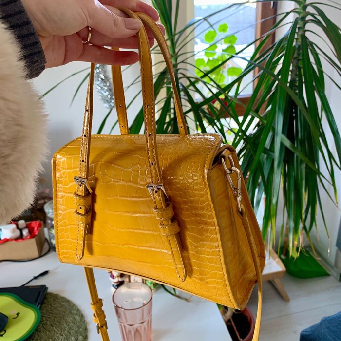 Zara жълта чанта, Пухено палто Размер М