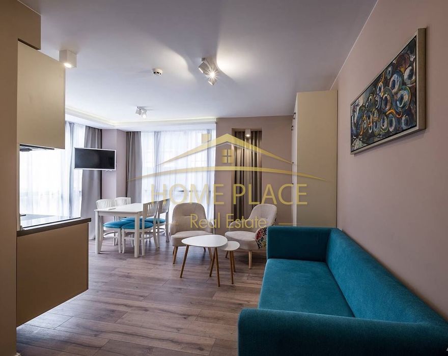 Дава се под наем Двустаен апартамент в Варна, Център - 75 кв.м за 1020 € - Снимка #3