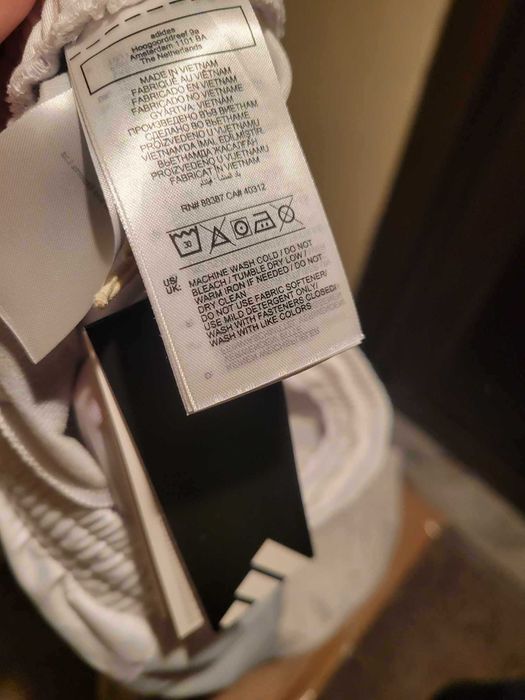 Adidas 3S долнище - размер M, чисто ново