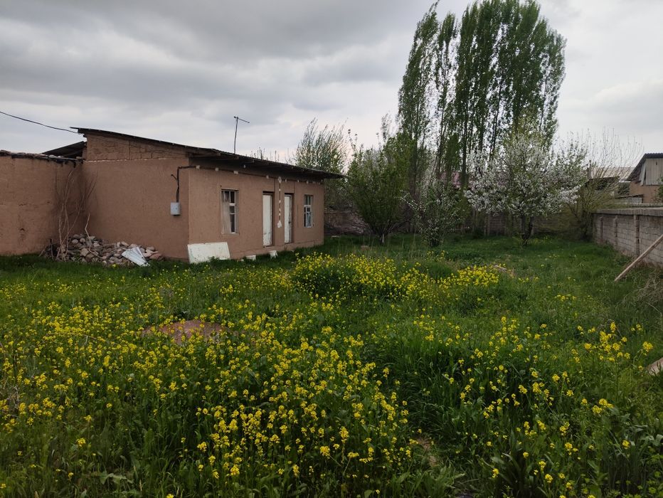 Участка 6соток октябрь хозирги Бур Ота махалласи 6 соток шлакаблок бн