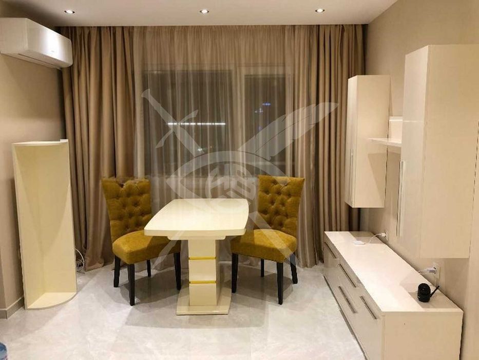 Тристаен апартамент в жк. Стрелбище №110659