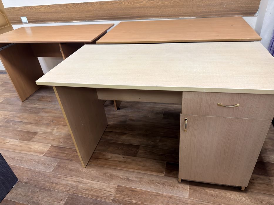 Распродажа офисной мебели